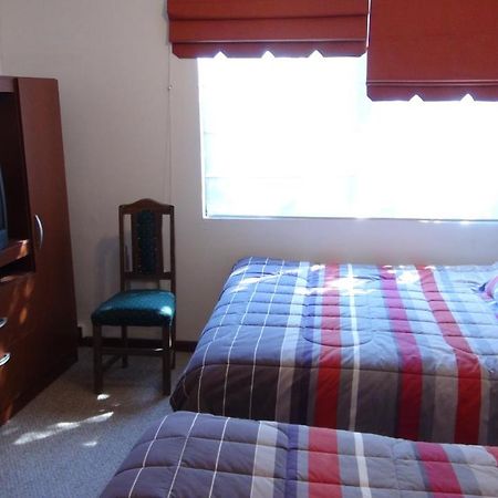 Hostal Los Avellanos 테무코 외부 사진