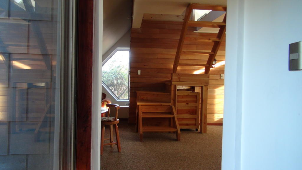 Hostal Los Avellanos 테무코 외부 사진