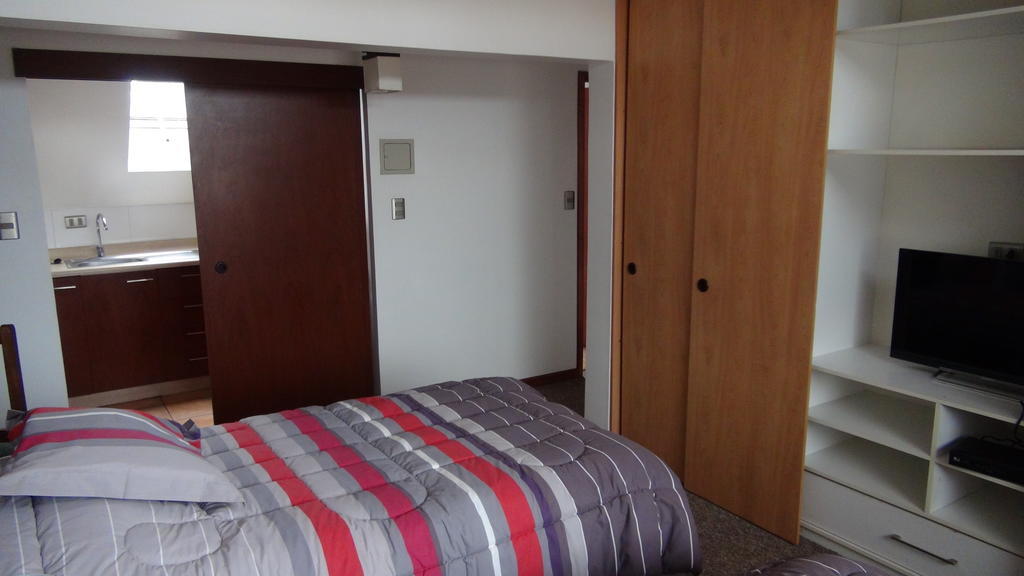 Hostal Los Avellanos 테무코 외부 사진