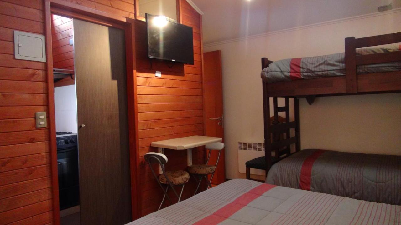Hostal Los Avellanos 테무코 외부 사진