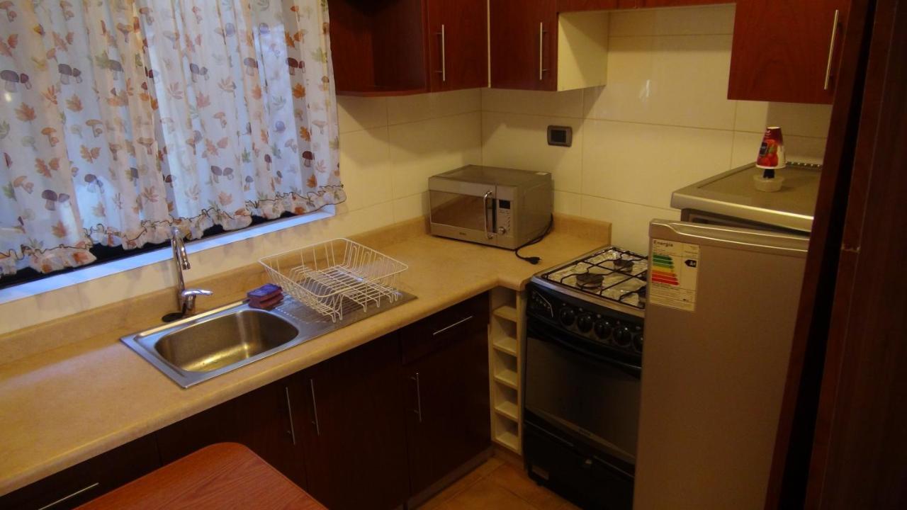 Hostal Los Avellanos 테무코 외부 사진